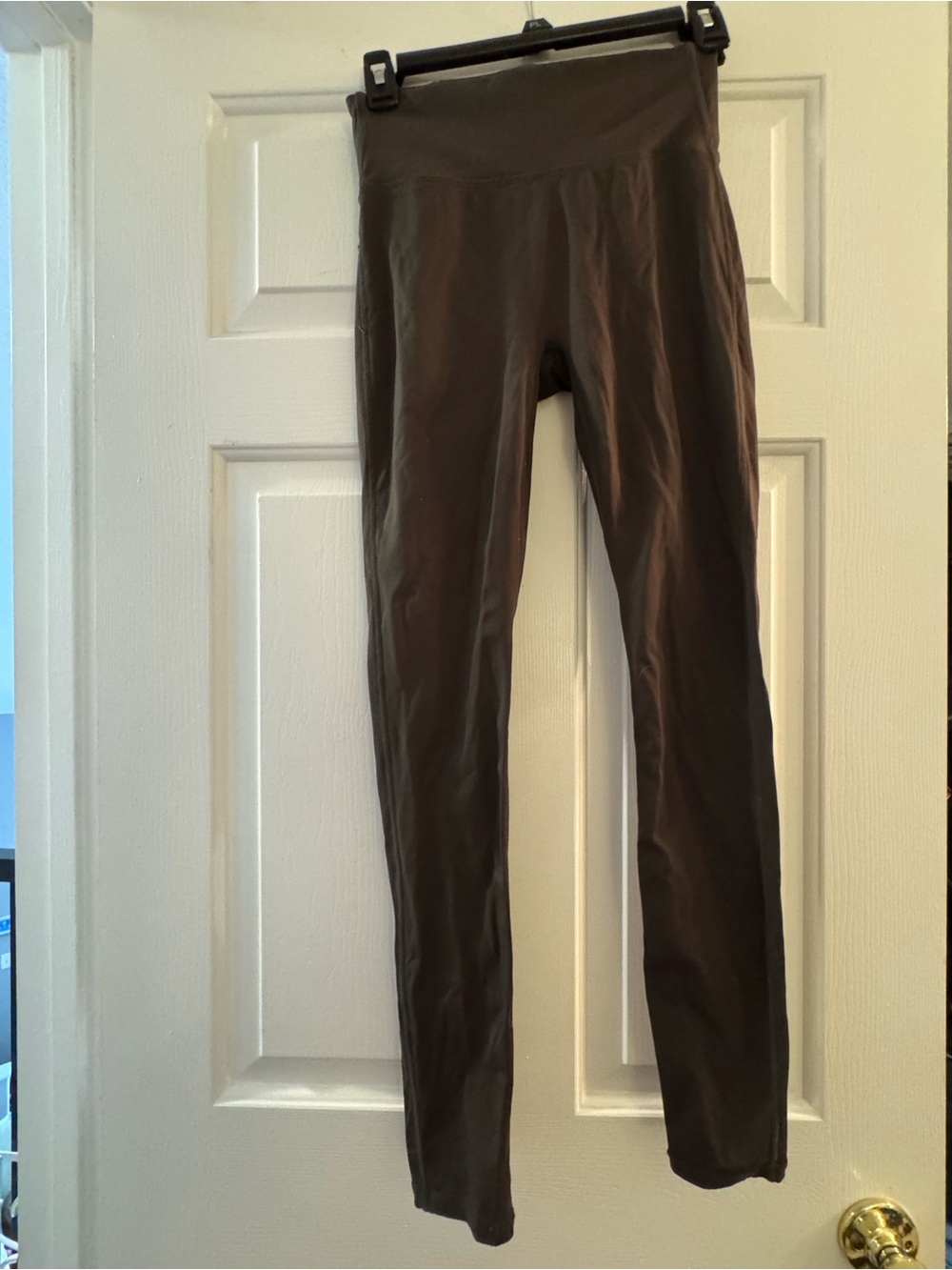 Fabletics Motion365 Leggings - Olive